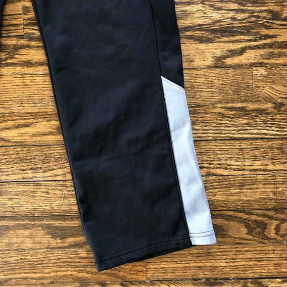 Under Armour boys sweatpants, size M - Picture 2 of 6